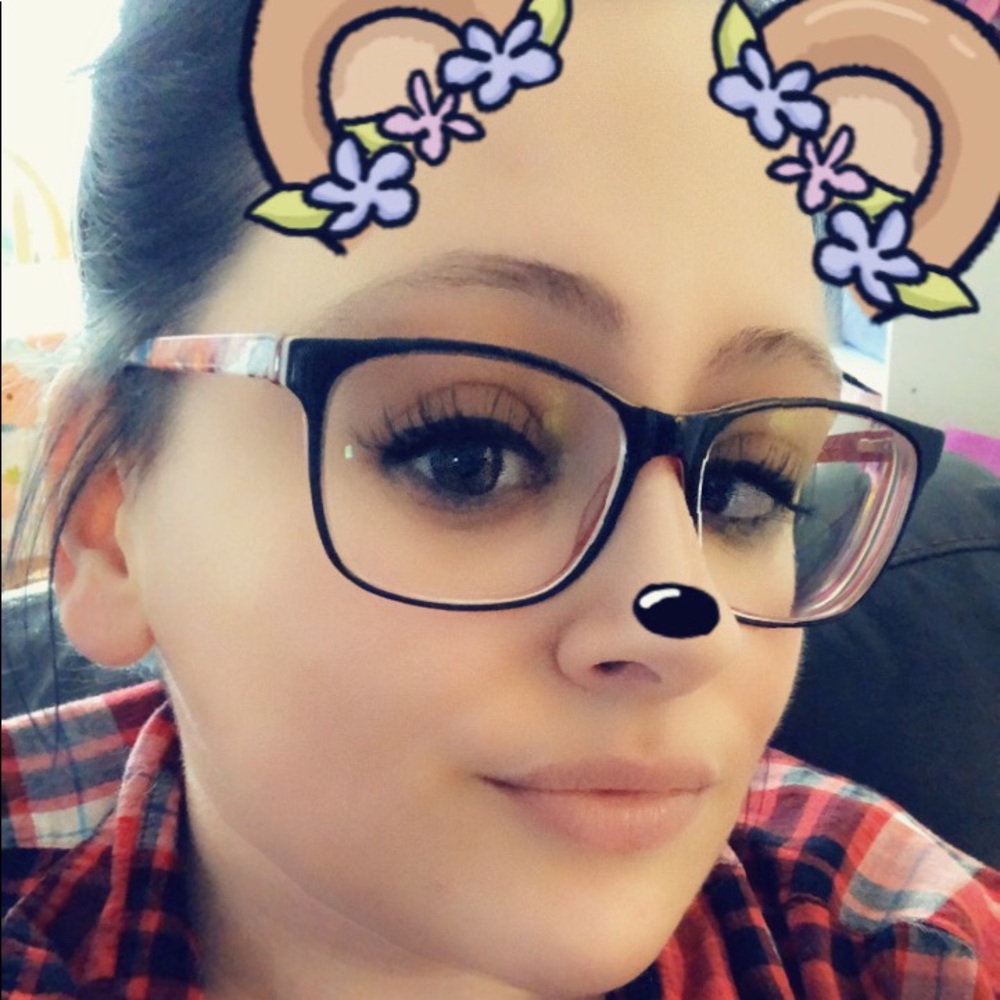 Meet your Posher, Samantha